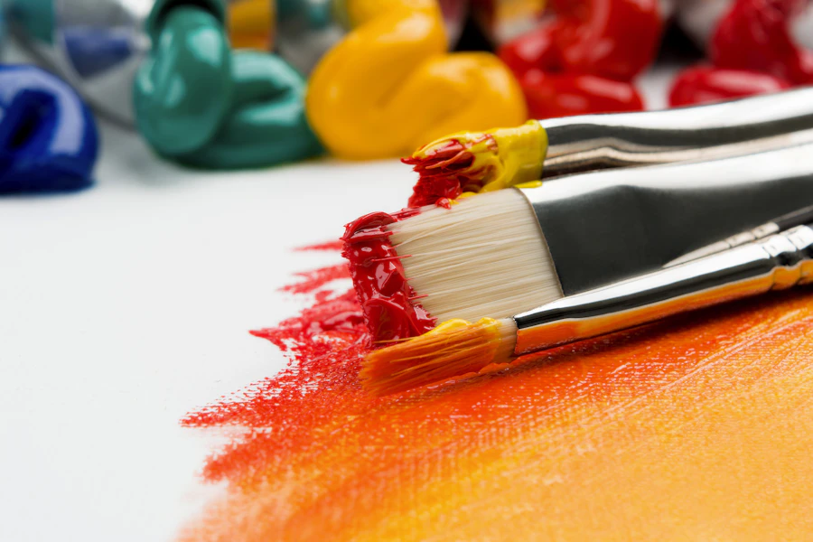 Colorful paints — kids and family channels on IFLEX IPTV